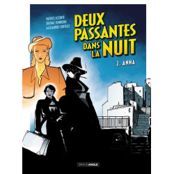 Deux passantes dans la nuit...