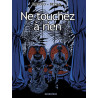Ne touchez à rien