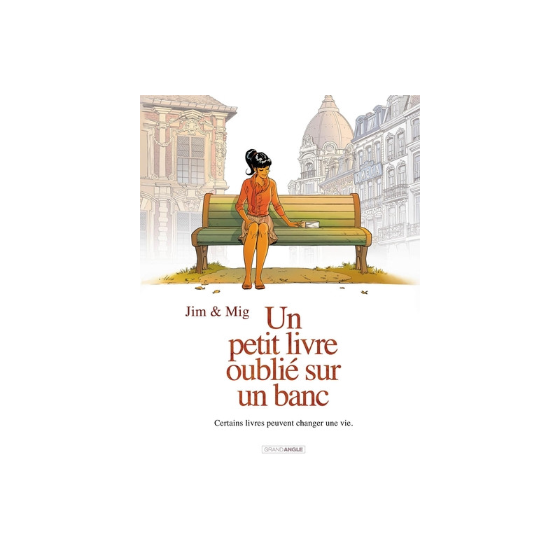Un petit livre oublié sur un banc - intégrale
