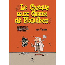 Le casque ax gants de planches